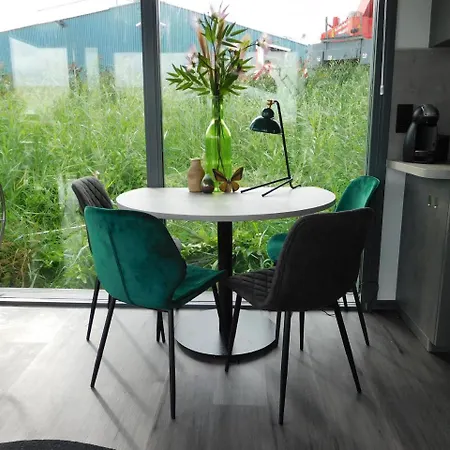 Apartman De Dam - Unique On Floating |2bdr Amszterdam